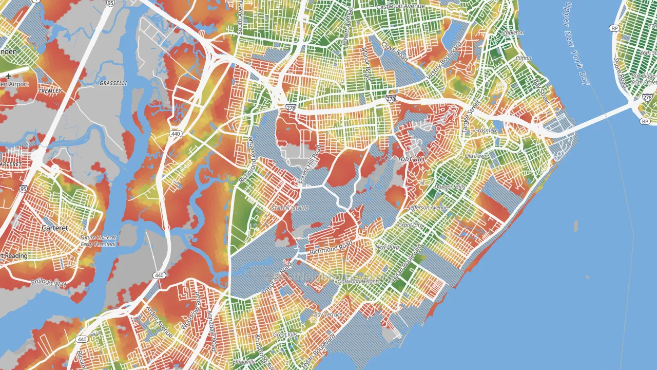 Walk Grade map of Richmond County, NY, walkable areas in green and car-dependent areas in red