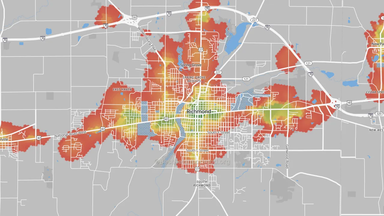 Walk Grade map of Richmond, IN, walkable areas in green and car-dependent areas in red