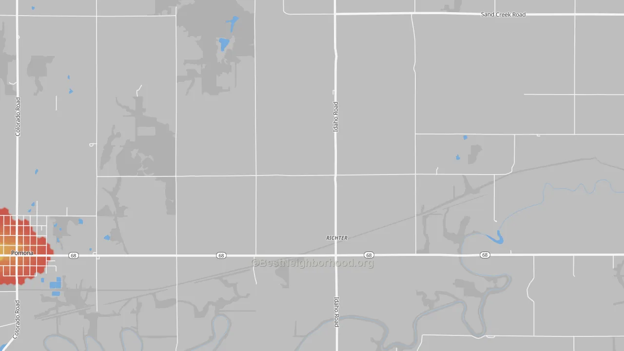 Walk Grade map of Richter, KS, walkable areas in green and car-dependent areas in red