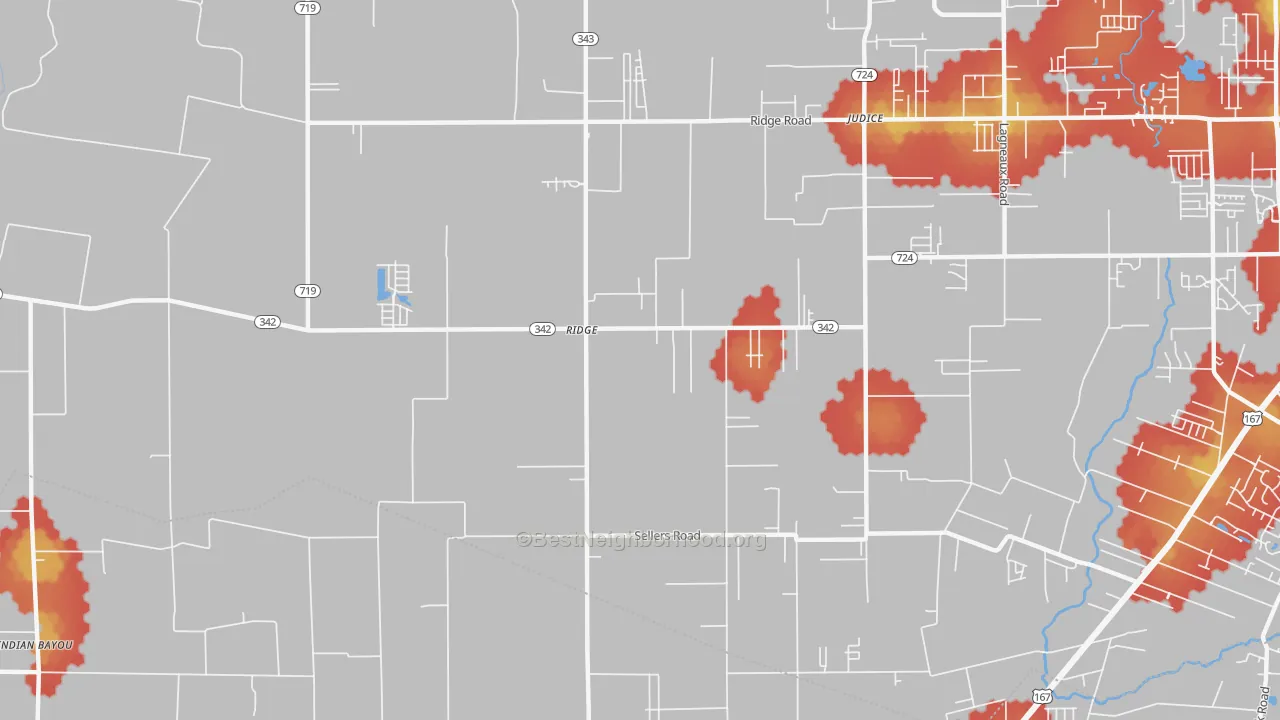 Walk Grade map of Ridge, LA, walkable areas in green and car-dependent areas in red