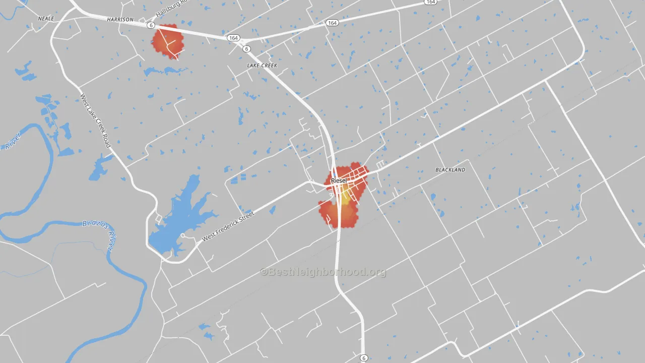 Walk Grade map of Riesel, TX, walkable areas in green and car-dependent areas in red