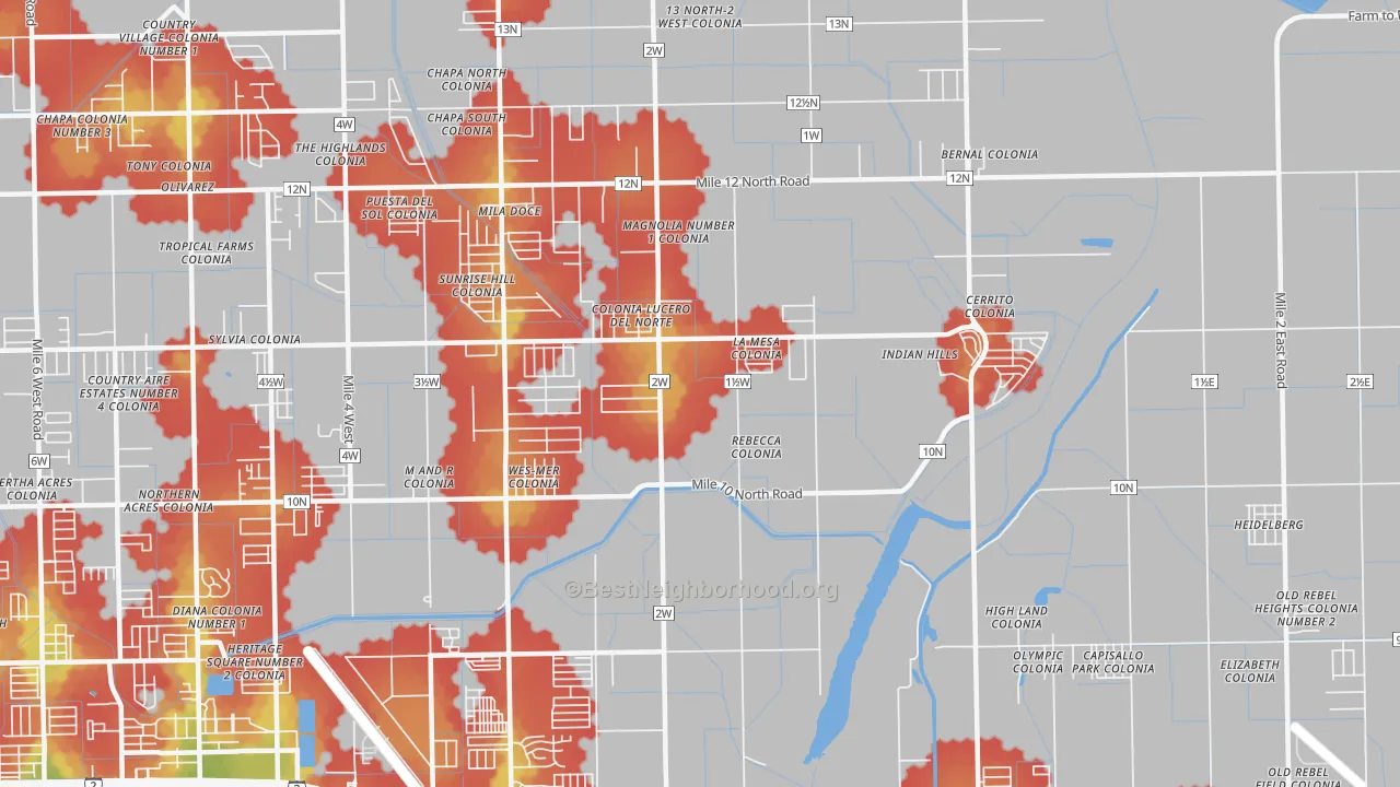 Walk Grade map of Rio Rico, TX, walkable areas in green and car-dependent areas in red