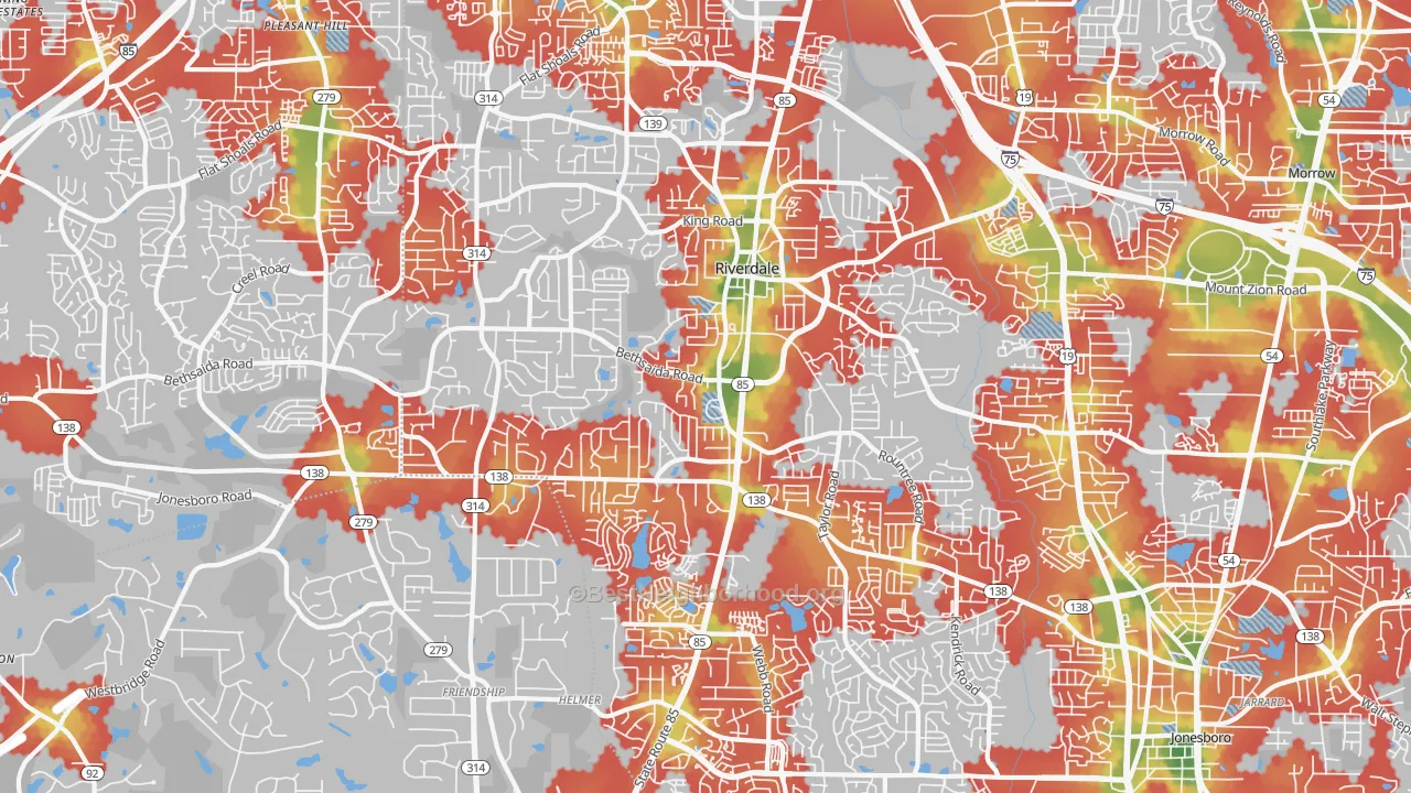 Walk Grade map of Riverdale, GA, walkable areas in green and car-dependent areas in red