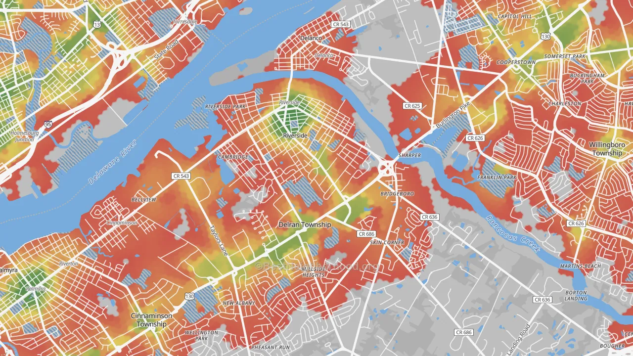 Walk Grade map of Riverside, NJ, walkable areas in green and car-dependent areas in red