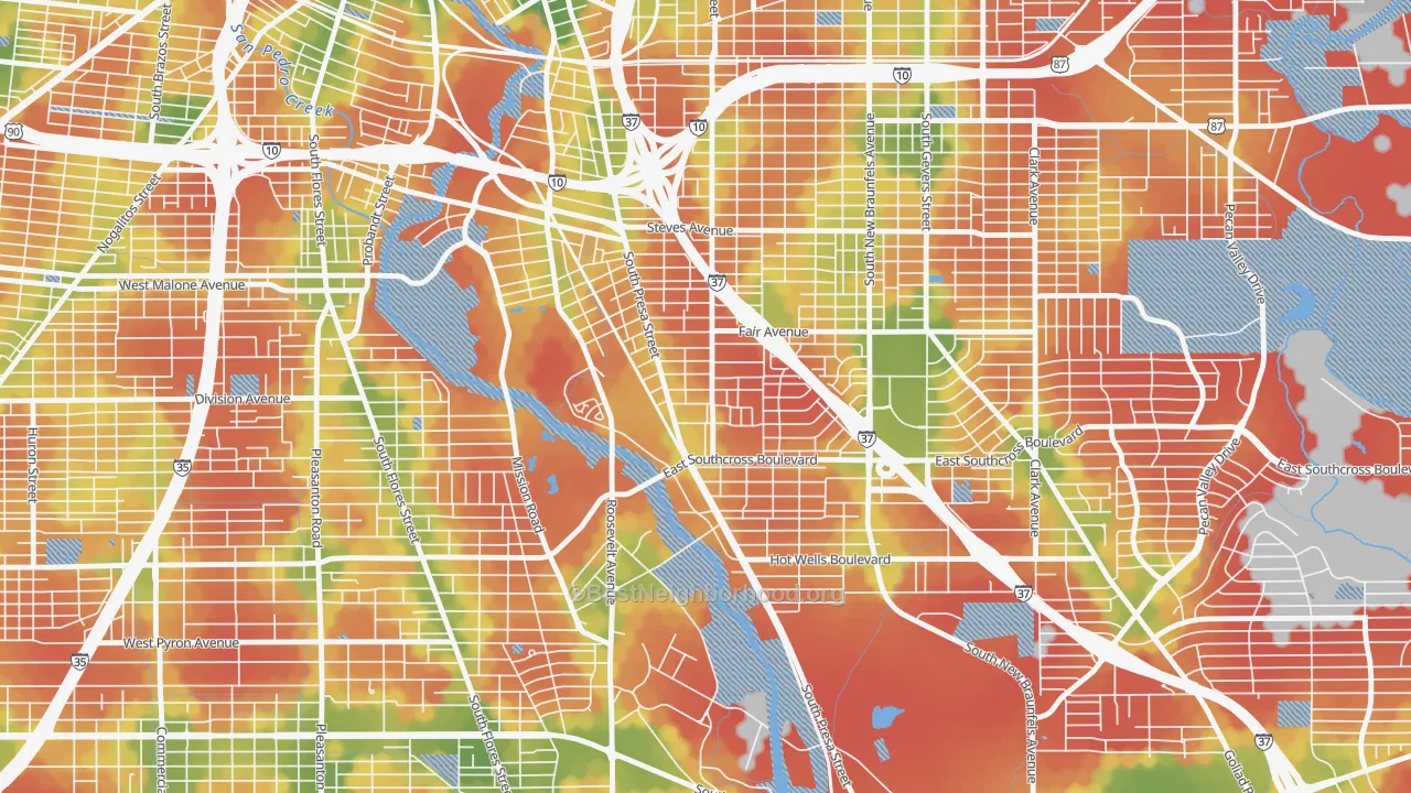 Walk Grade map of Riverside South, San Antonio, TX, walkable areas in green and car-dependent areas in red