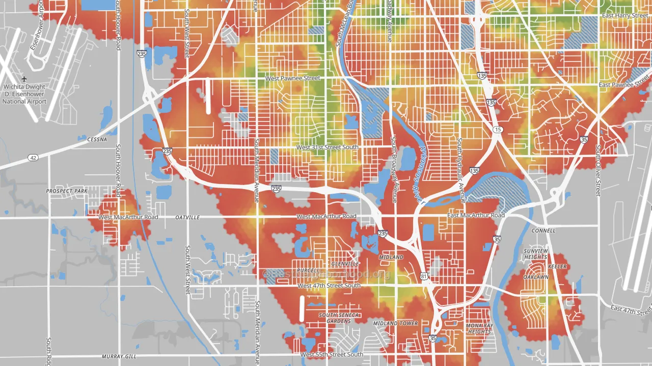 Walk Grade map of Riverside, Wichita, KS, walkable areas in green and car-dependent areas in red