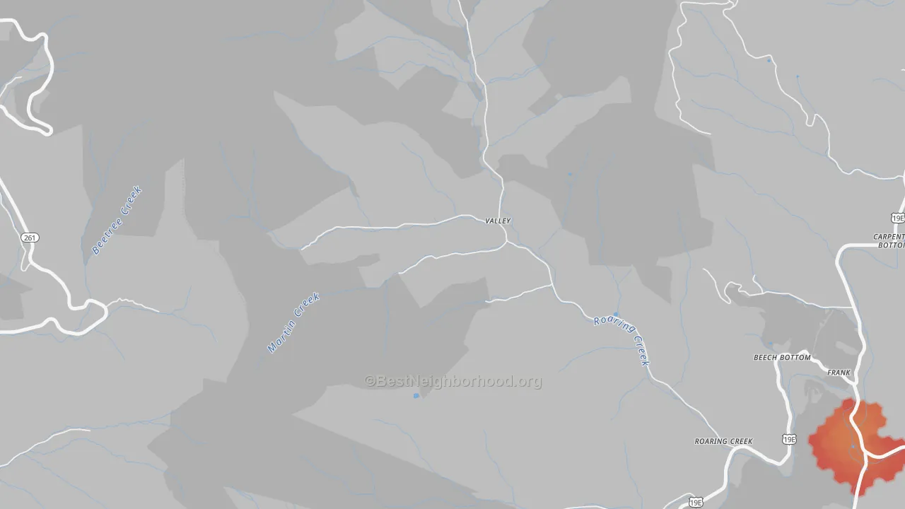 Walk Grade map of Roaring Creek, NC, walkable areas in green and car-dependent areas in red