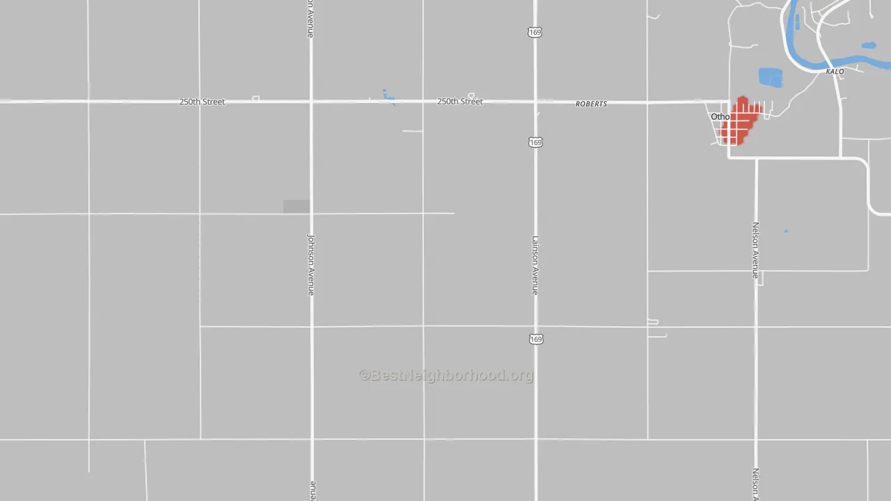 Walk Grade map of Roberts, IA, walkable areas in green and car-dependent areas in red