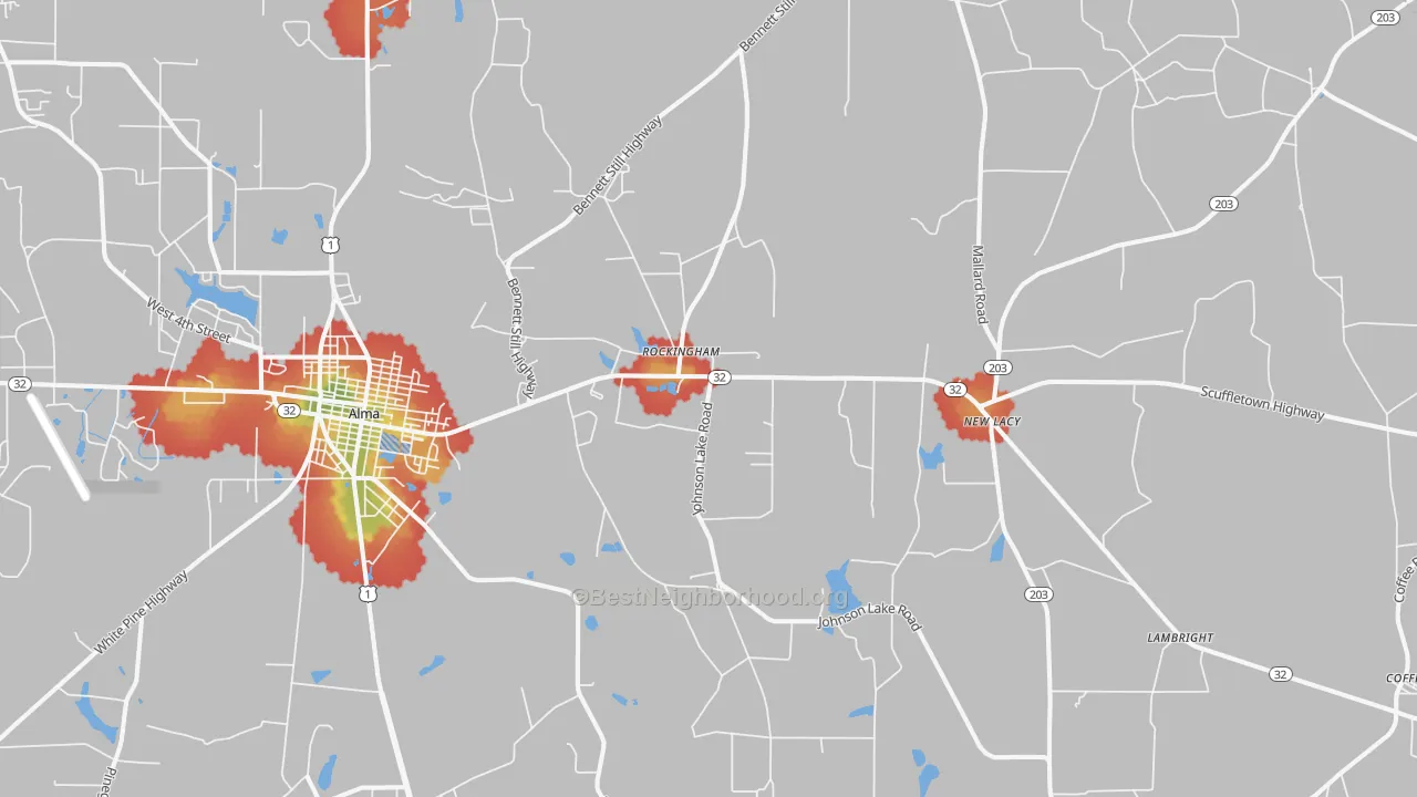 Walk Grade map of Rockingham, GA, walkable areas in green and car-dependent areas in red