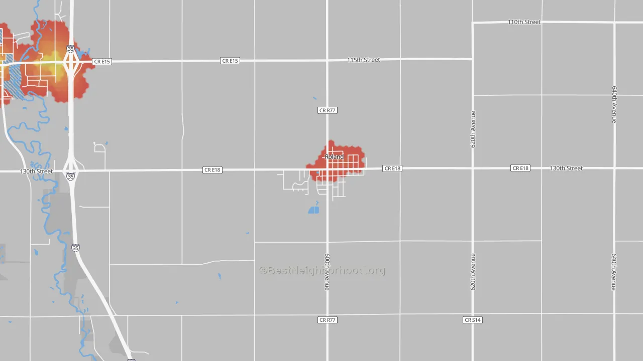Walk Grade map of Roland, IA, walkable areas in green and car-dependent areas in red