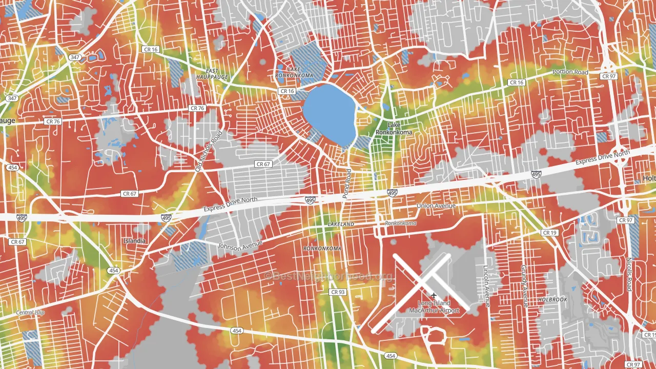 Walk Grade map of Ronkonkoma, NY, walkable areas in green and car-dependent areas in red