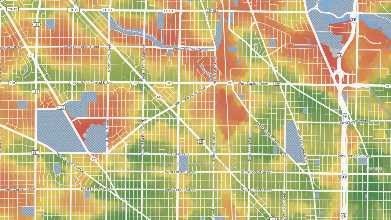 Walk Grade map of Roosevelt Grove, Milwaukee, WI, walkable areas in green and car-dependent areas in red