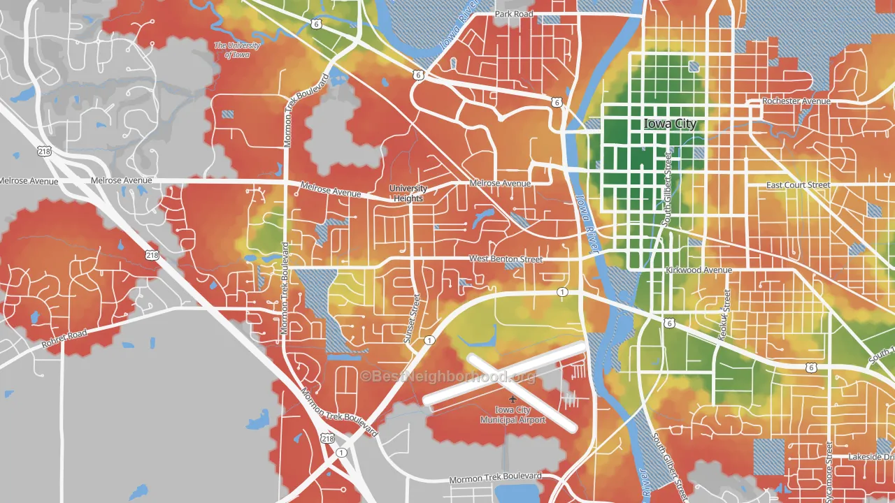 Walk Grade map of Roosevelt, Iowa City, IA, walkable areas in green and car-dependent areas in red