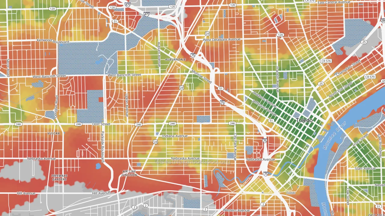 Walk Grade map of Roosevelt-Toledo, Toledo, OH, walkable areas in green and car-dependent areas in red