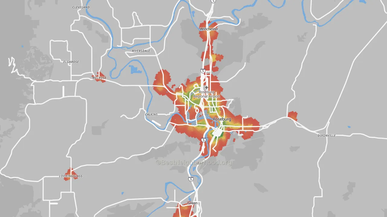 Walk Grade map of Roseburg, OR, walkable areas in green and car-dependent areas in red
