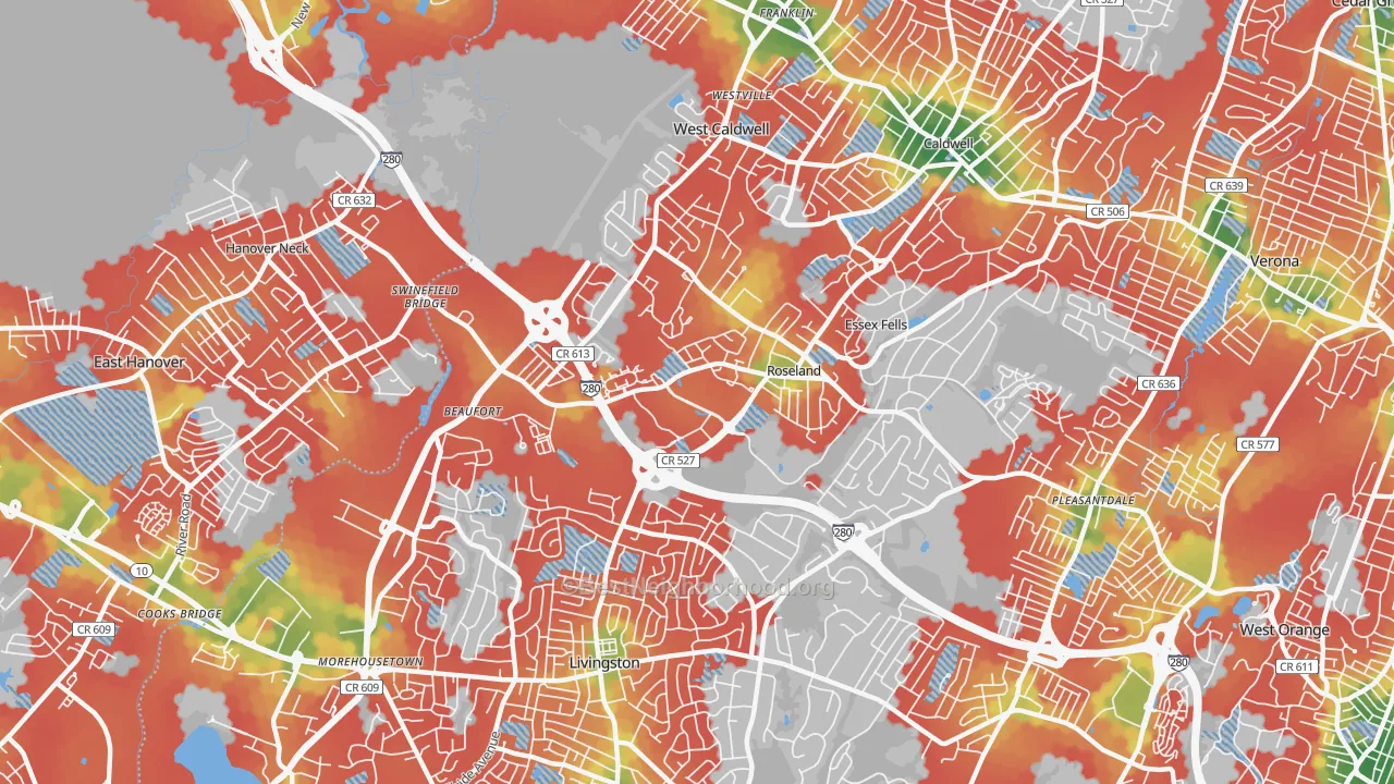 Walk Grade map of Roseland, NJ, walkable areas in green and car-dependent areas in red