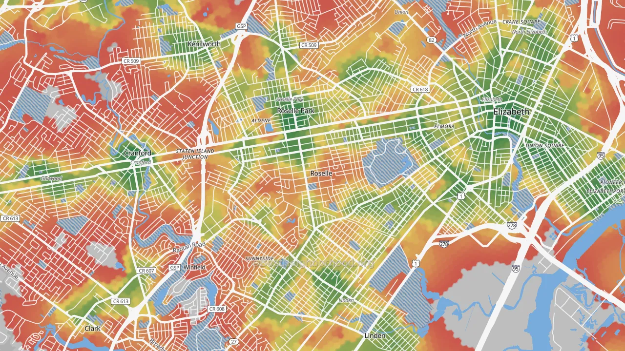 Walk Grade map of Roselle, NJ, walkable areas in green and car-dependent areas in red