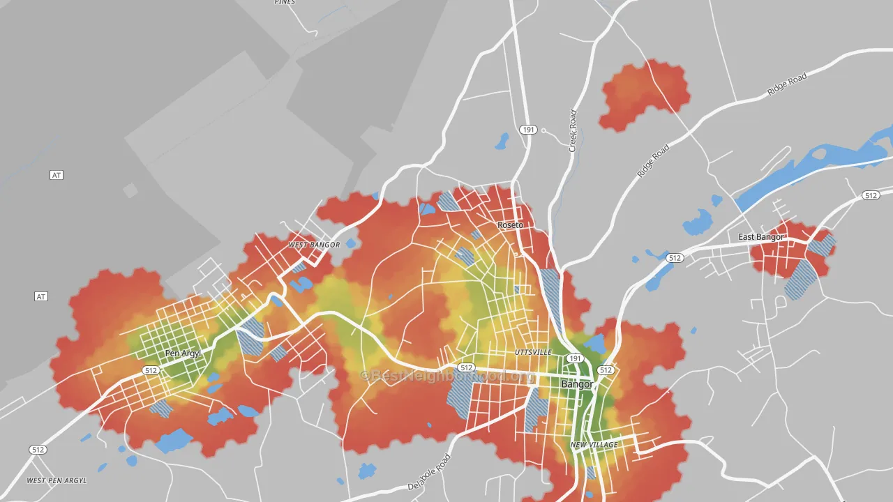 Walk Grade map of Roseto, PA, walkable areas in green and car-dependent areas in red