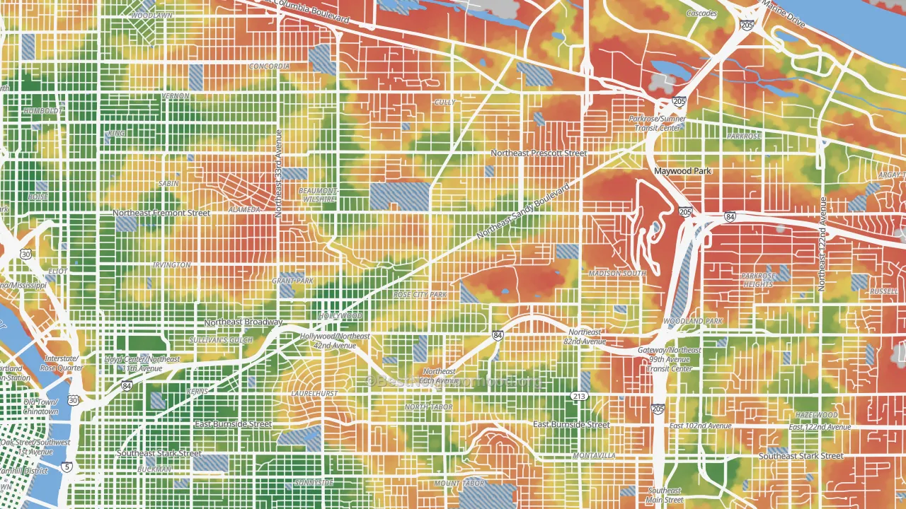 Walk Grade map of Roseway, Portland, OR, walkable areas in green and car-dependent areas in red