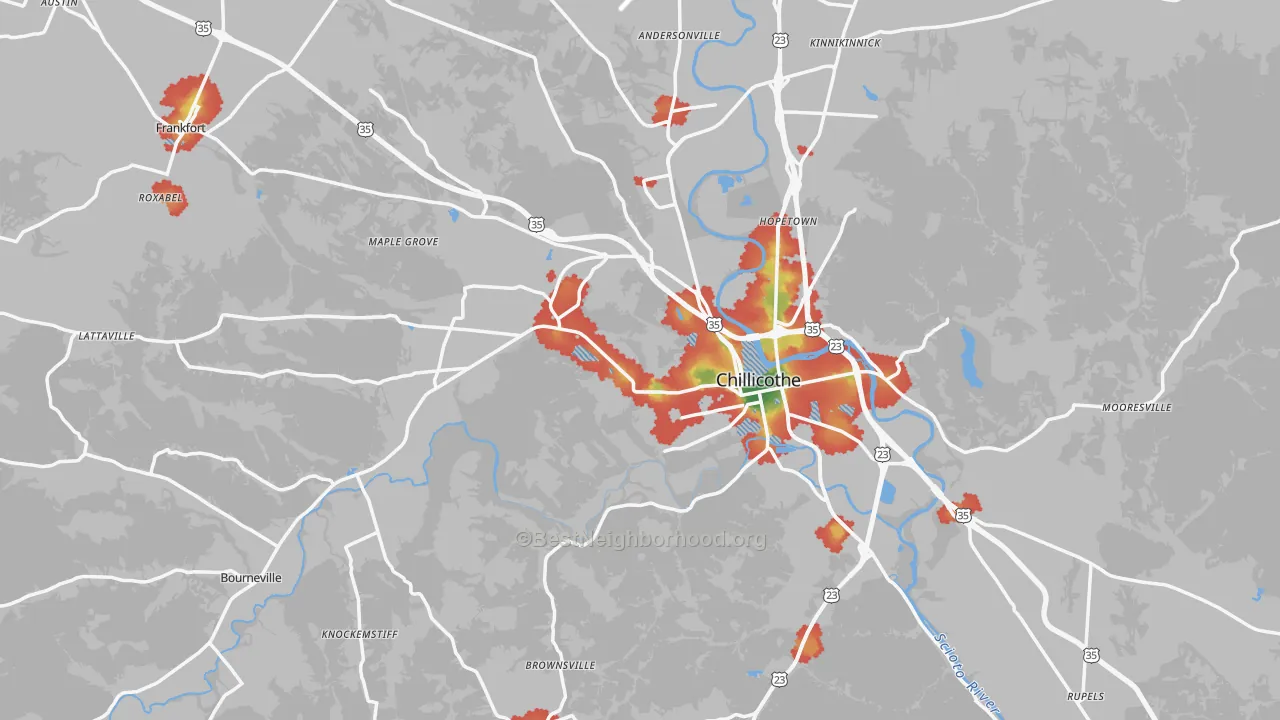 Walk Grade map of Ross County, OH, walkable areas in green and car-dependent areas in red