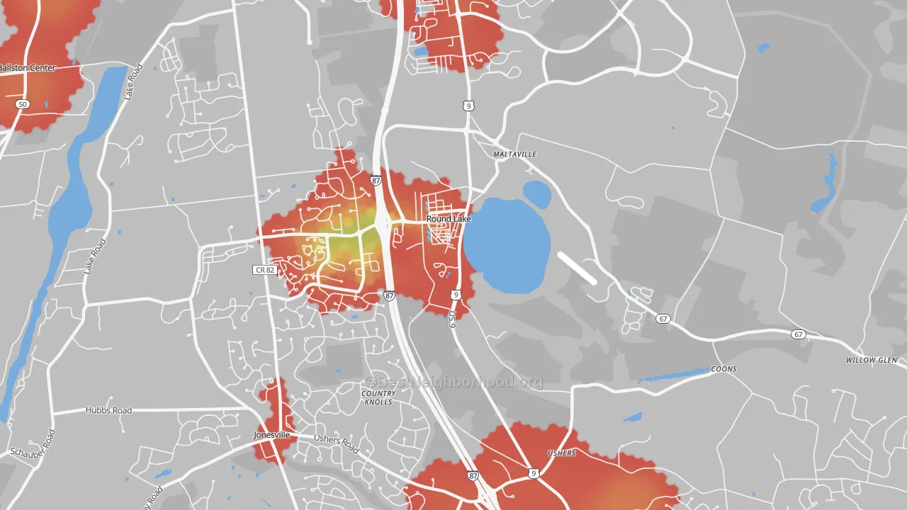 Walk Grade map of Round Lake, NY, walkable areas in green and car-dependent areas in red