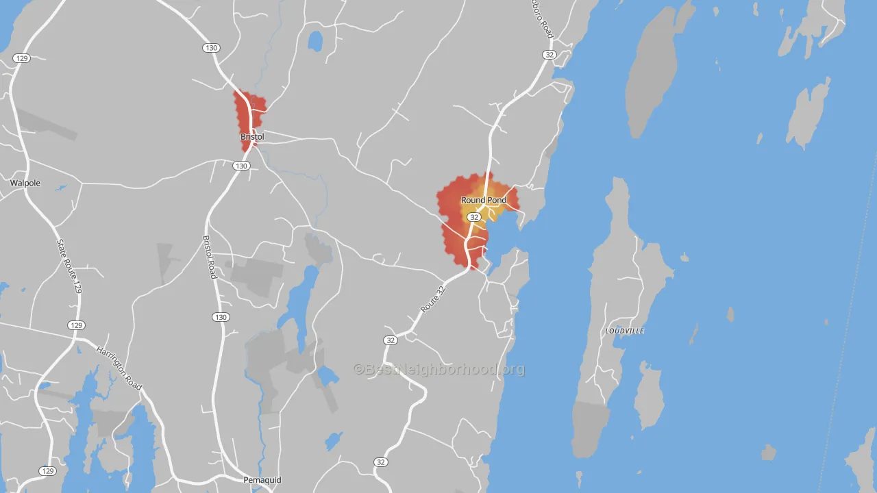 Walk Grade map of Round Pond, ME, walkable areas in green and car-dependent areas in red