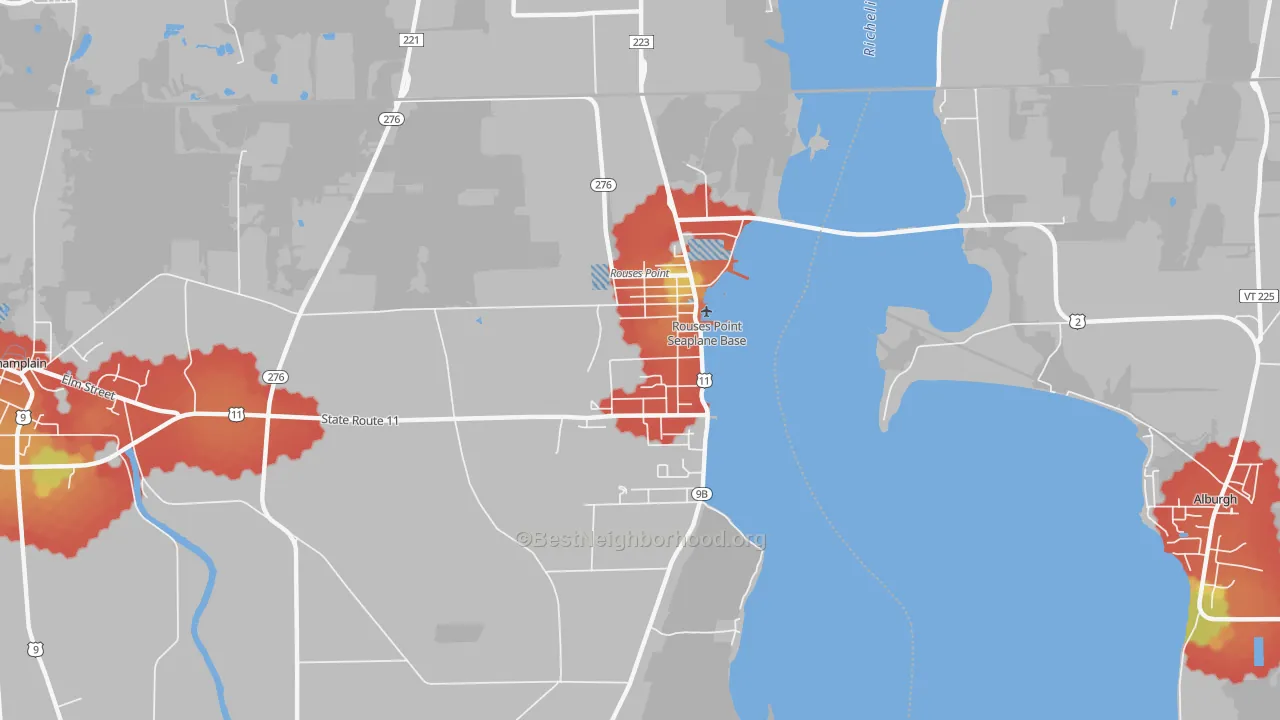 Walk Grade map of Rouses Point, NY, walkable areas in green and car-dependent areas in red