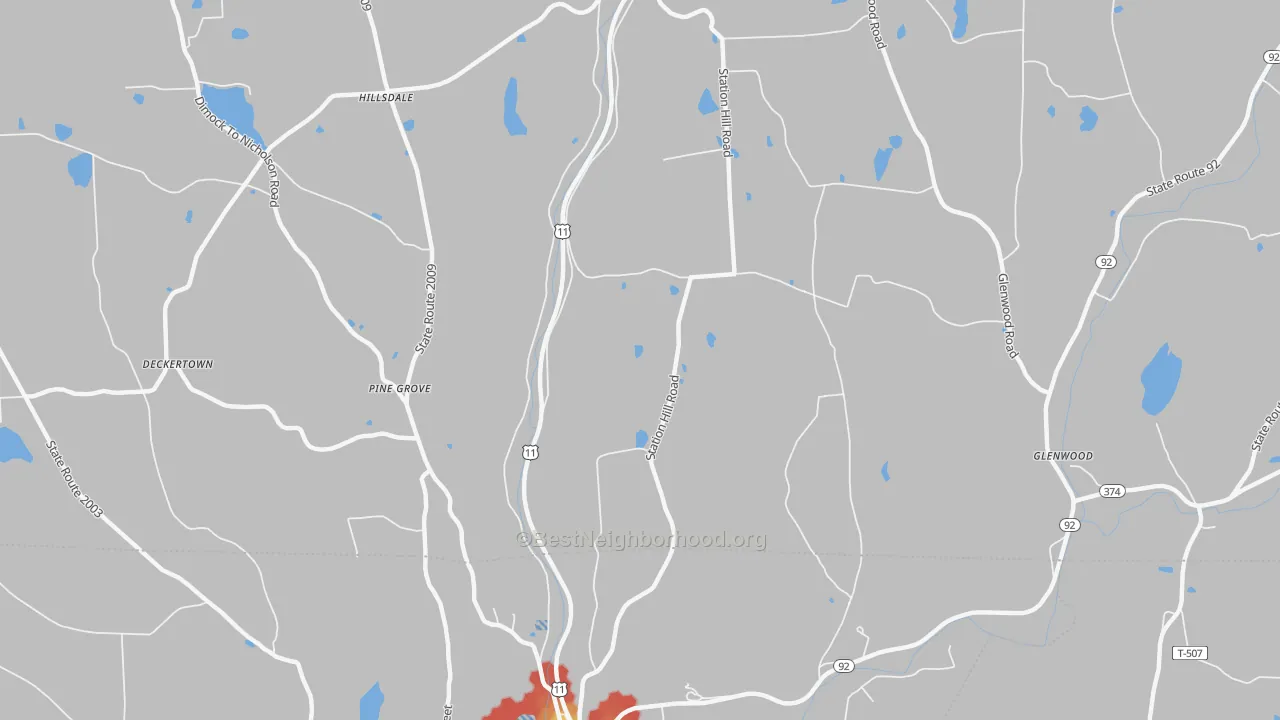 Walk Grade map of Royal, PA, walkable areas in green and car-dependent areas in red