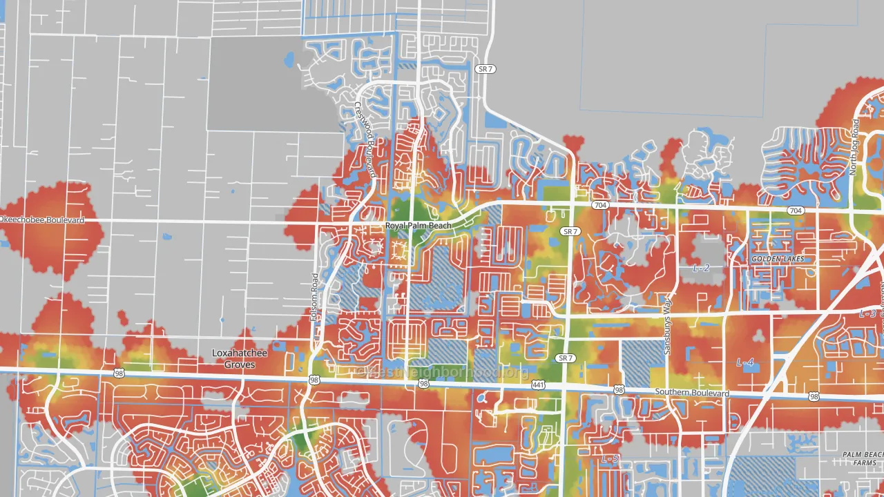 Walk Grade map of Royal Palm Beach, FL, walkable areas in green and car-dependent areas in red