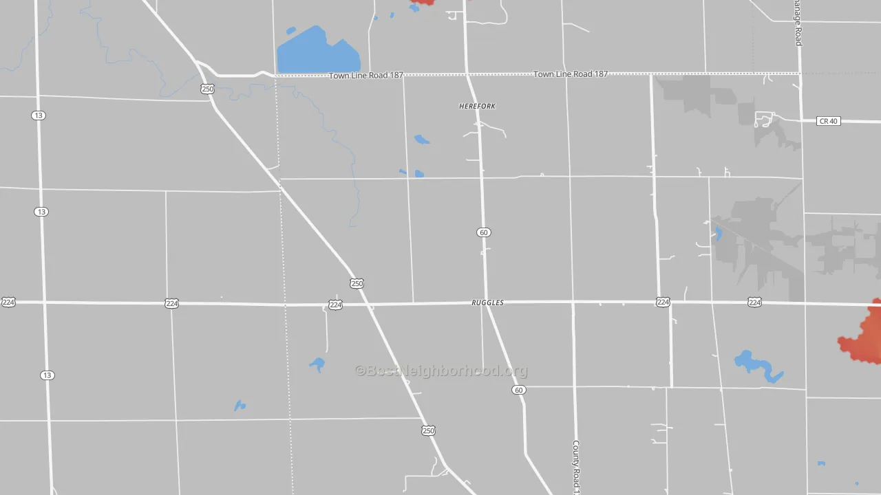 Walk Grade map of Ruggles, OH, walkable areas in green and car-dependent areas in red