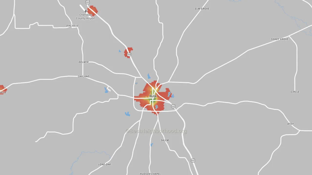 Walk Grade map of Rusk, TX, walkable areas in green and car-dependent areas in red