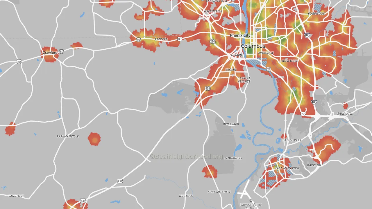 Walk Grade map of Russell County, AL, walkable areas in green and car-dependent areas in red