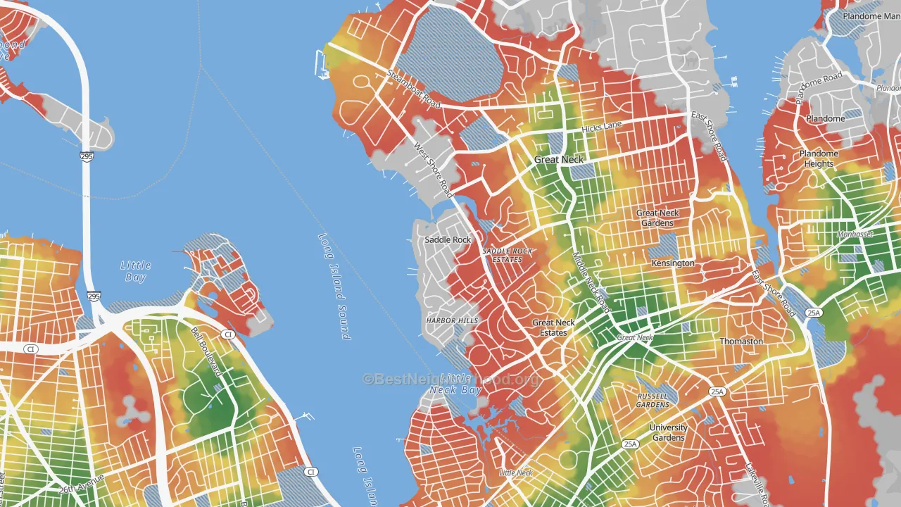 Walk Grade map of Saddle Rock, NY, walkable areas in green and car-dependent areas in red
