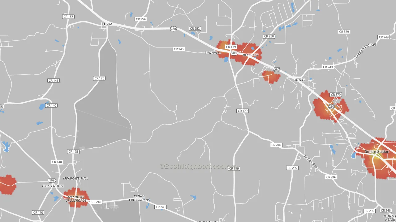 Walk Grade map of Salem, AL, walkable areas in green and car-dependent areas in red