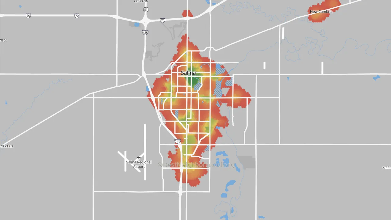 Walk Grade map of Salina, KS, walkable areas in green and car-dependent areas in red