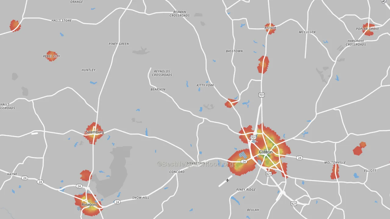 Walk Grade map of Sampson County, NC, walkable areas in green and car-dependent areas in red