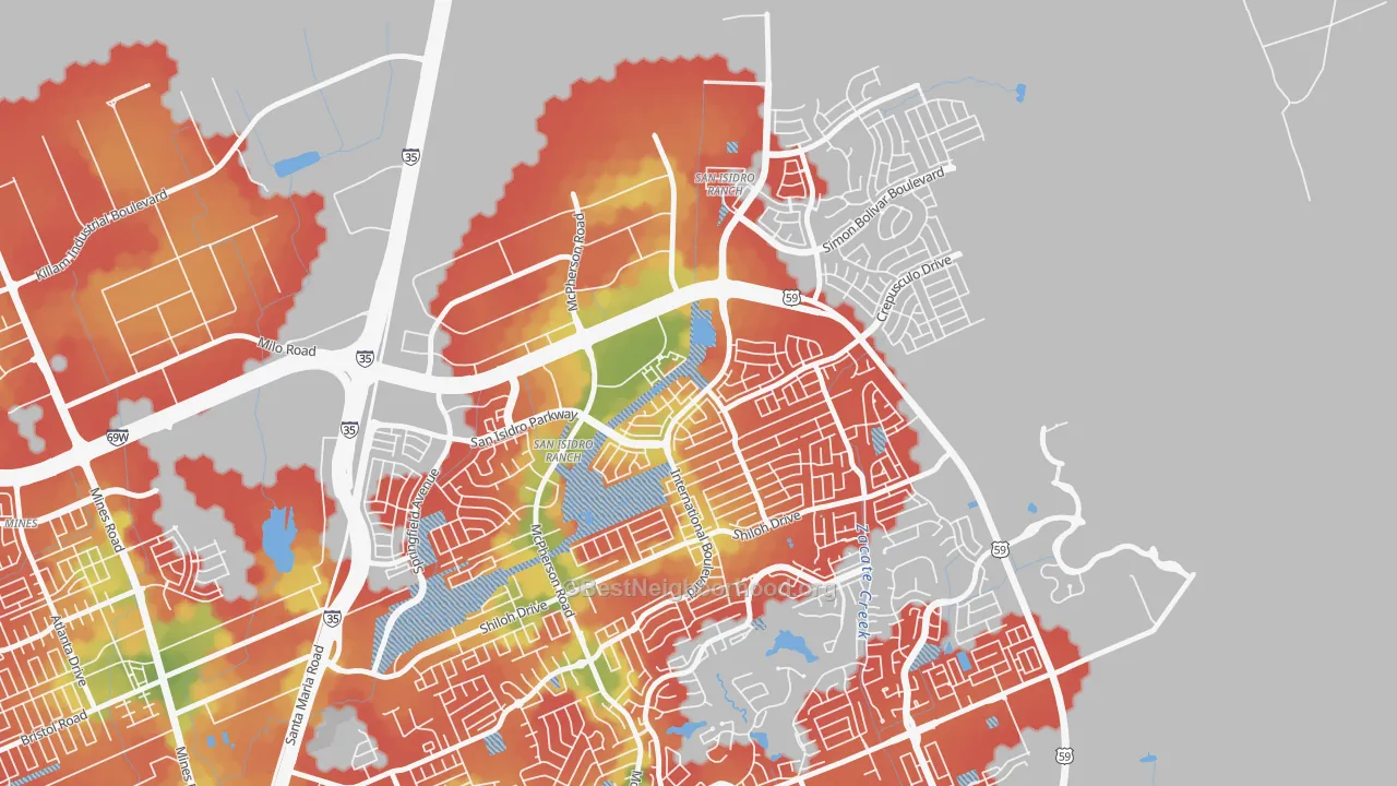 Walk Grade map of San Isidro, Laredo, TX, walkable areas in green and car-dependent areas in red