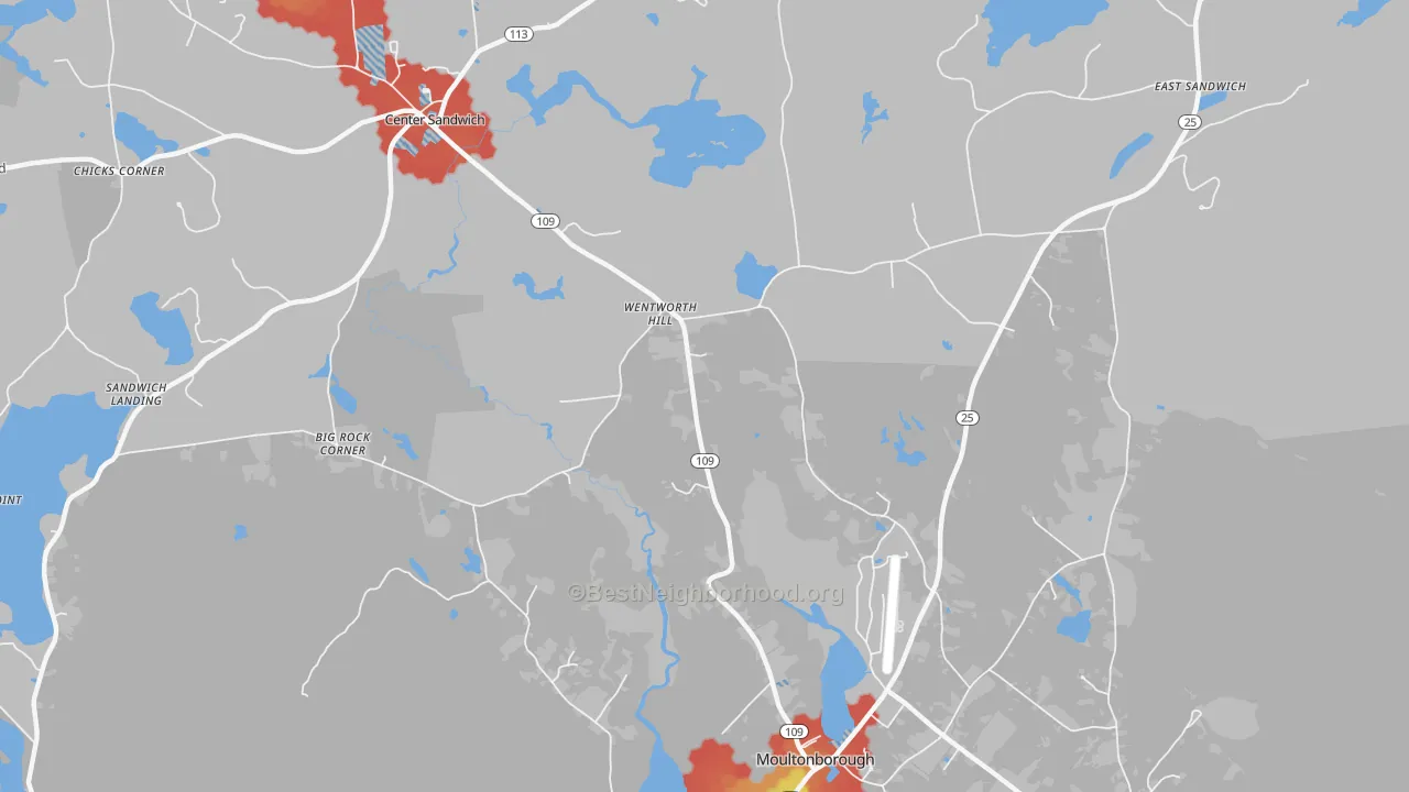 Walk Grade map of Sandwich, NH, walkable areas in green and car-dependent areas in red