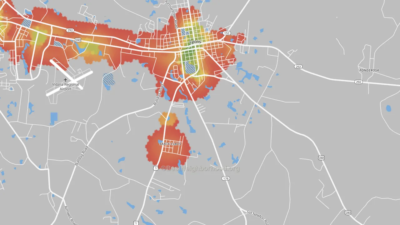 Walk Grade map of Santa Claus, GA, walkable areas in green and car-dependent areas in red