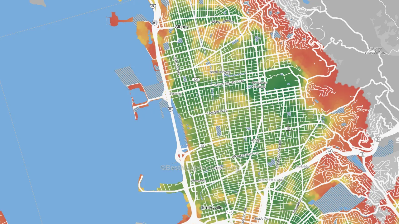 Walk Grade map of Santa Fe, Emeryville, CA, walkable areas in green and car-dependent areas in red