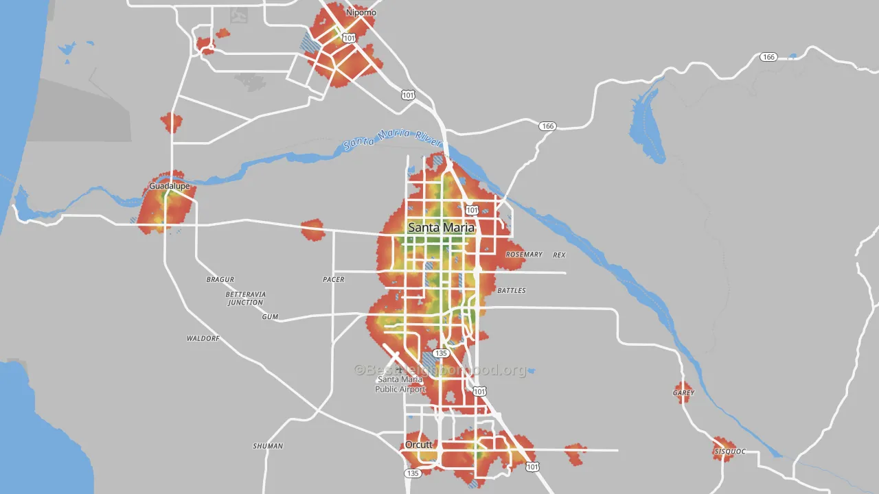 Walk Grade map of Santa Maria, CA, walkable areas in green and car-dependent areas in red