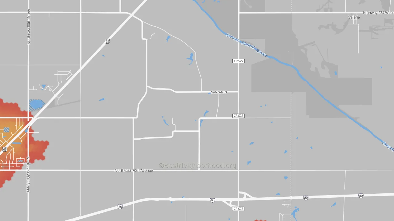 Walk Grade map of Santiago, IA, walkable areas in green and car-dependent areas in red