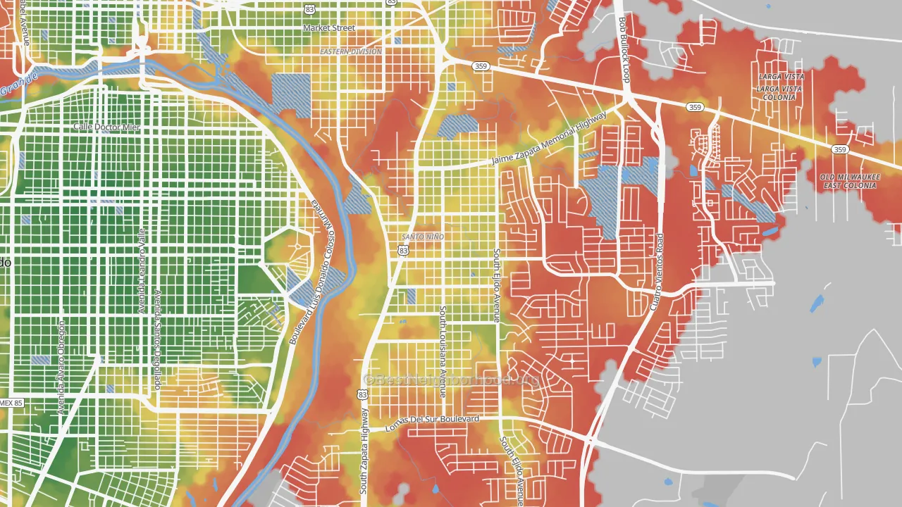 Walk Grade map of Santo Nino, Laredo, TX, walkable areas in green and car-dependent areas in red