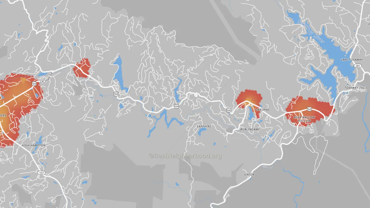 Walk Grade map of Sapphire, NC, walkable areas in green and car-dependent areas in red
