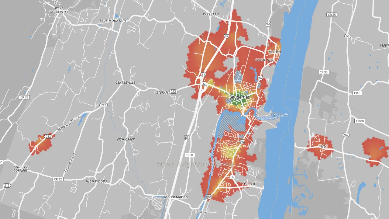 Walk Grade map of Saugerties, NY, walkable areas in green and car-dependent areas in red