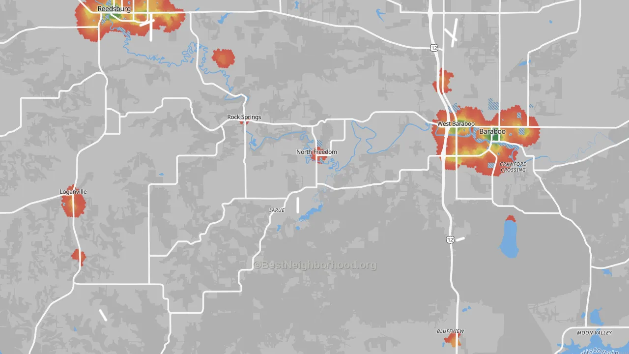 Walk Grade map of Sauk County, WI, walkable areas in green and car-dependent areas in red