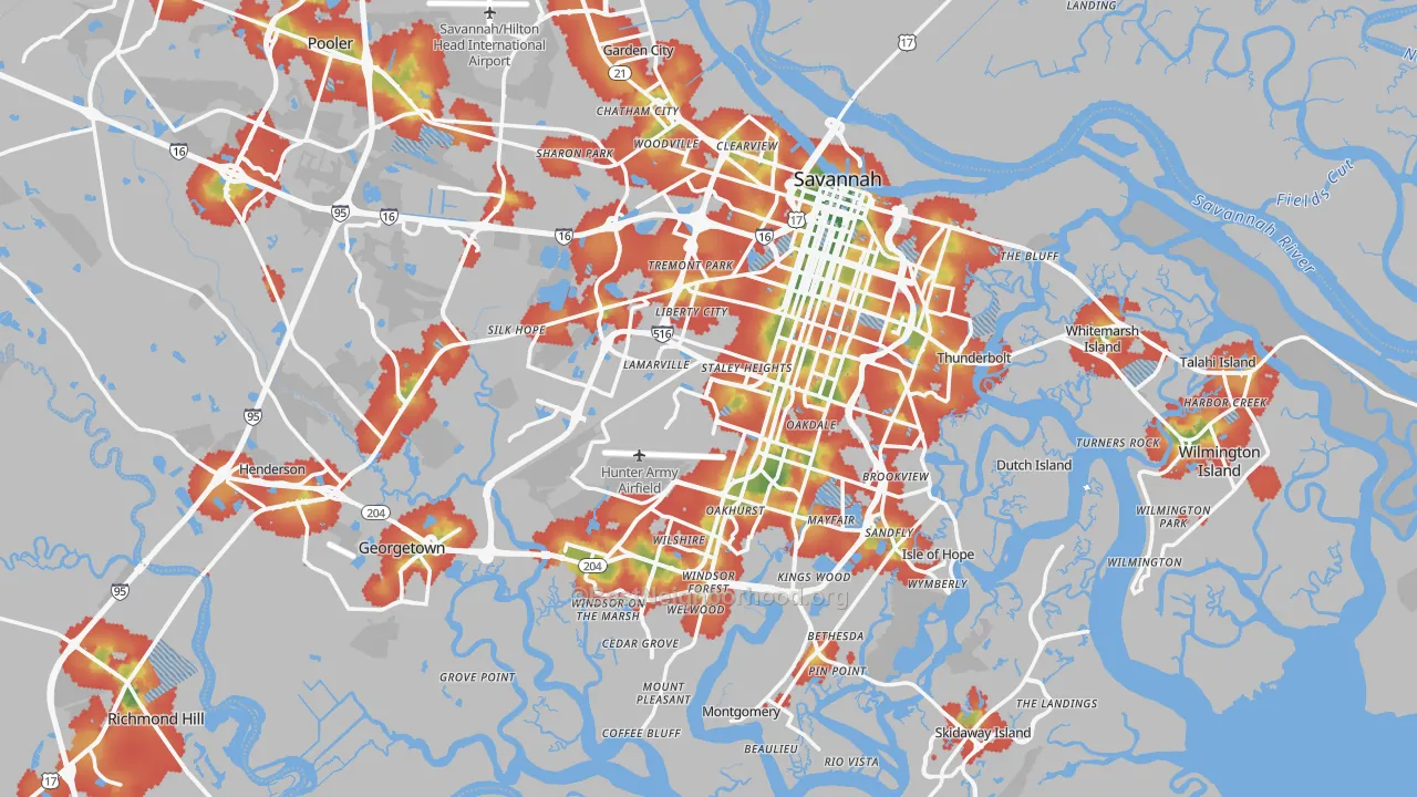Walk Grade map of Savannah, GA, walkable areas in green and car-dependent areas in red