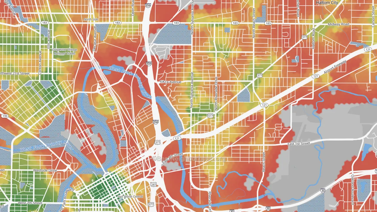 Walk Grade map of Scenic Bluff, Fort Worth, TX, walkable areas in green and car-dependent areas in red
