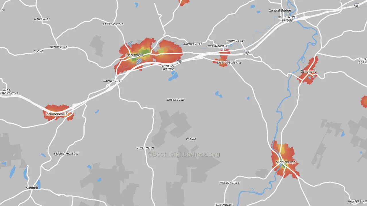 Walk Grade map of Schoharie County, NY, walkable areas in green and car-dependent areas in red