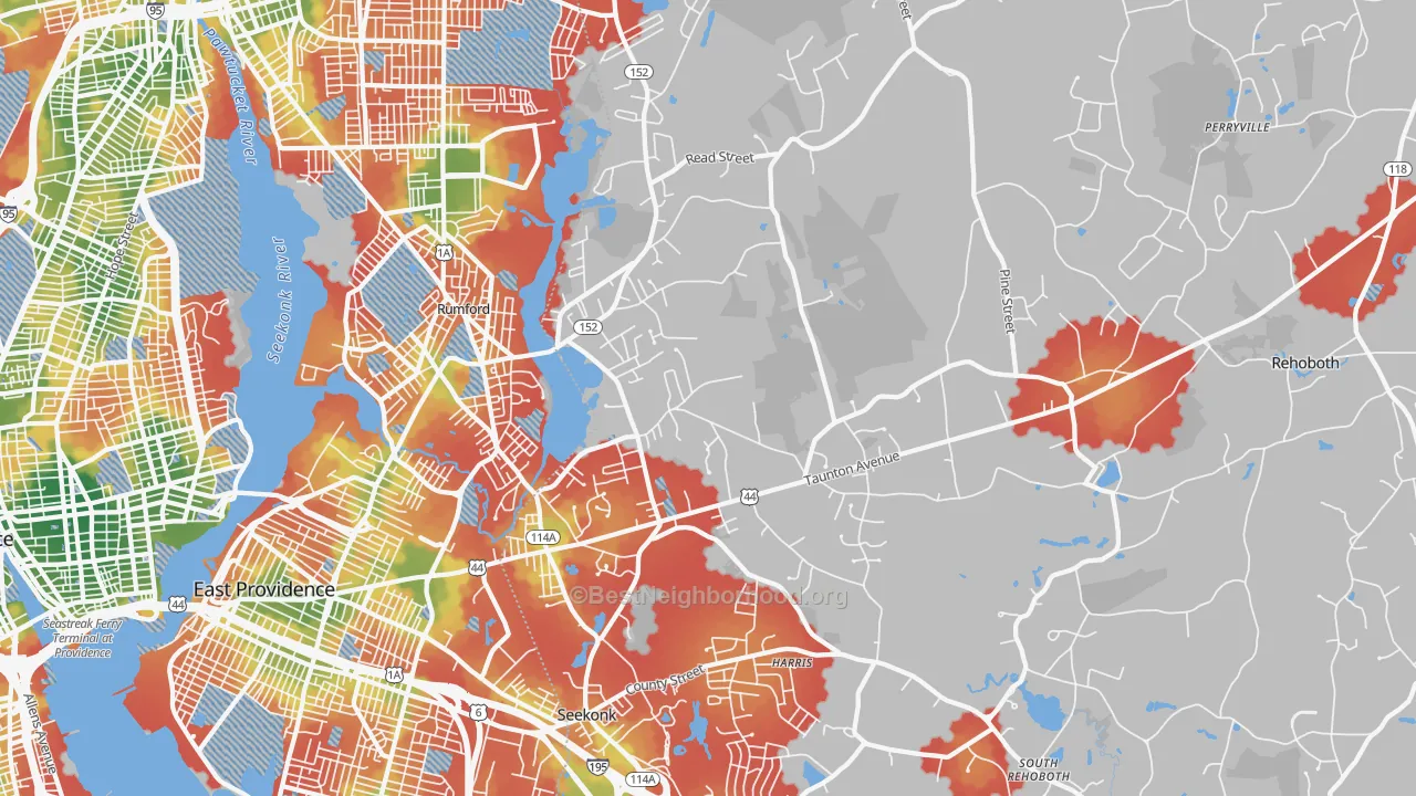 Walk Grade map of Seekonk, MA, walkable areas in green and car-dependent areas in red